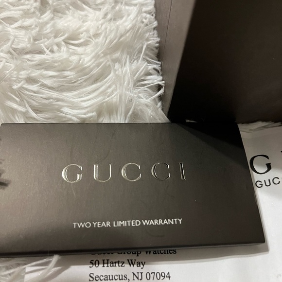 Gucci Bangle Chain Watch - Picture 10 of 12